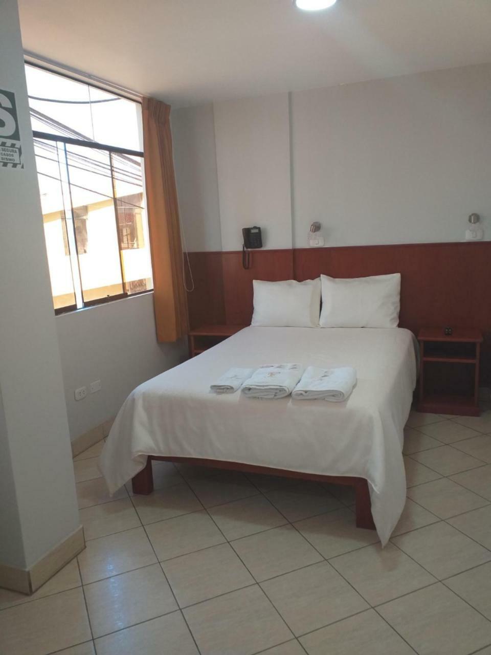 Hostal Vasco Tacna Exteriör bild